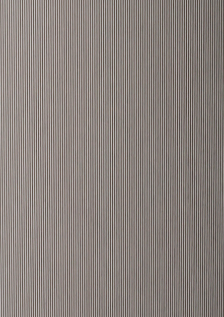 385